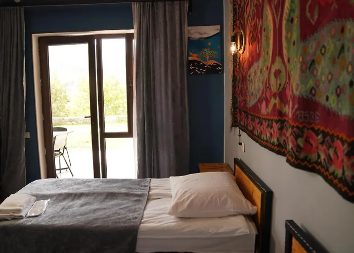 Hotel Hobbiton Near Vardzia Caves