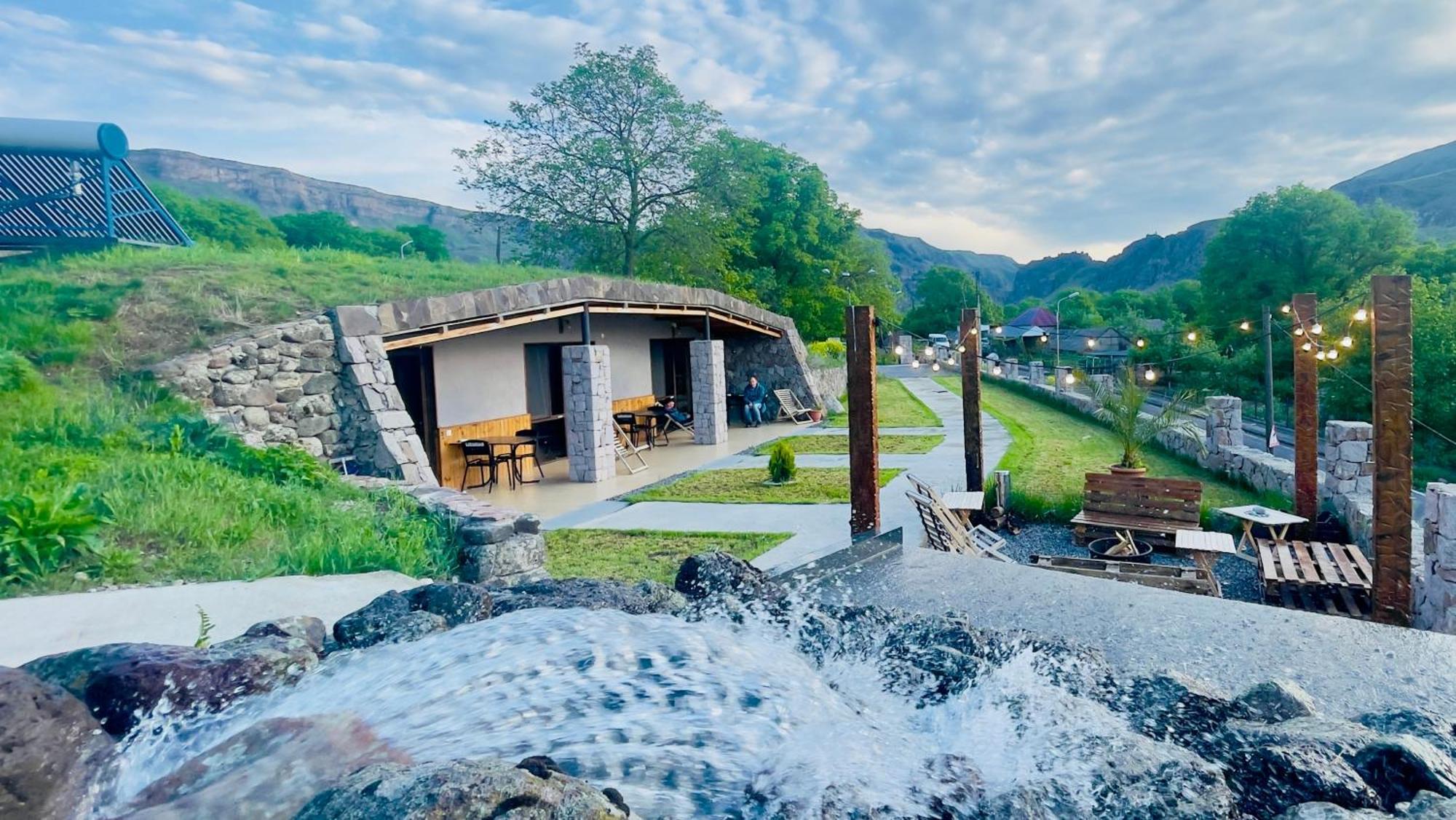 Hobbiton Near Vardzia Caves Apartment